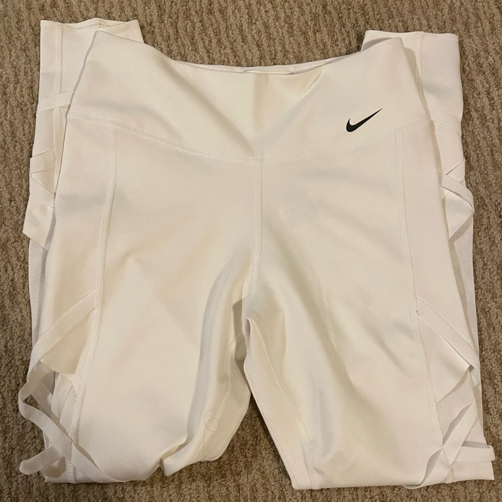 nike leggings medium